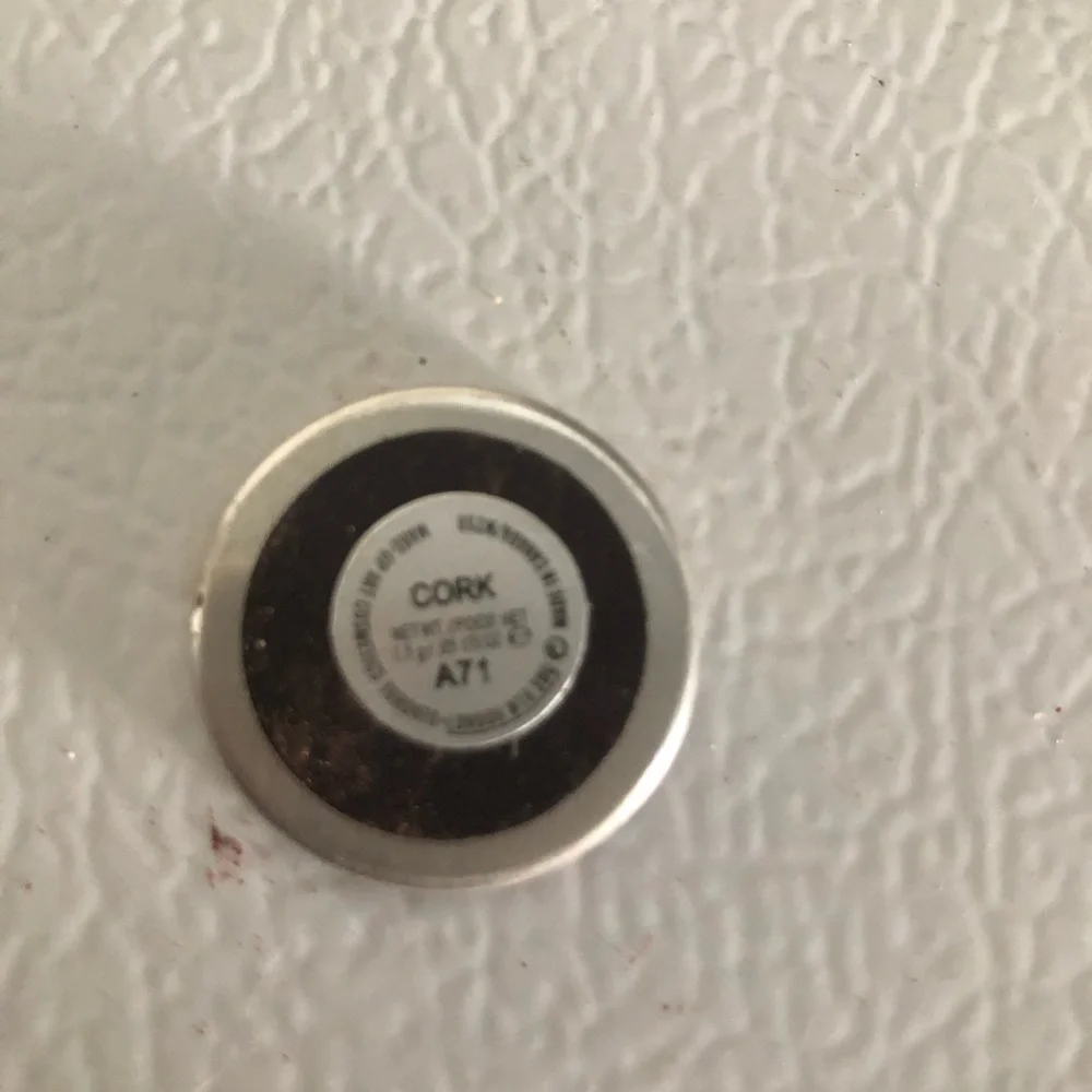 MAC Cosmetics cork Eyeshadow - Picture 2 of 2
